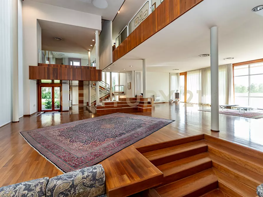 Immagine 28 di Villa in vendita  in Via dei Maceratoi 4 a Acireale