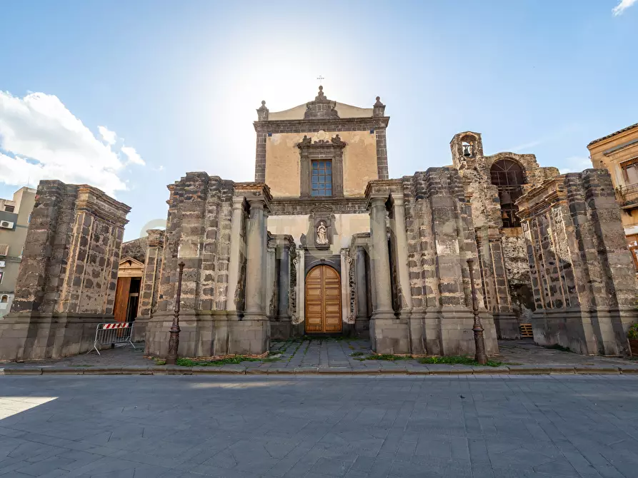 Immagine 30 di Quadrilocale in vendita  in Via Catania 310 a Adrano