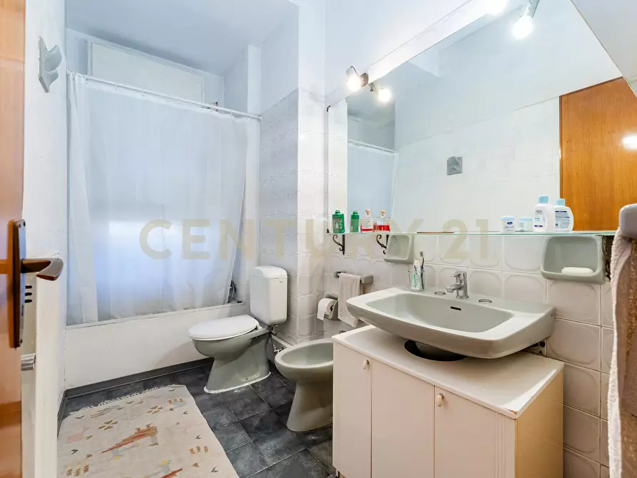 Immagine 49 di Appartamento in vendita  in Viale Alcide De Gasperi 187 a Catania