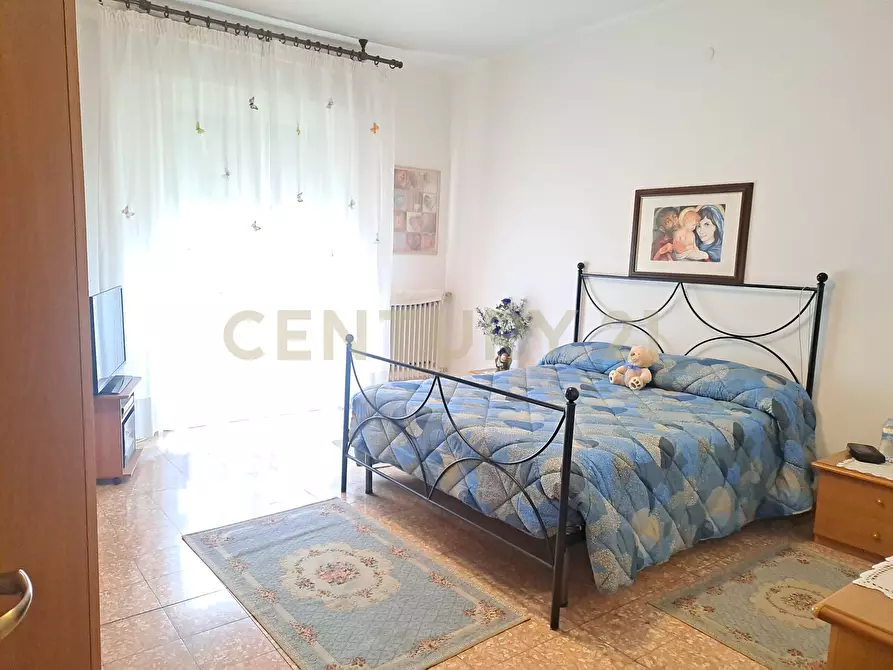 Immagine 1 di Quadrilocale in vendita  in Via Ugo Foscolo 2 a Verona