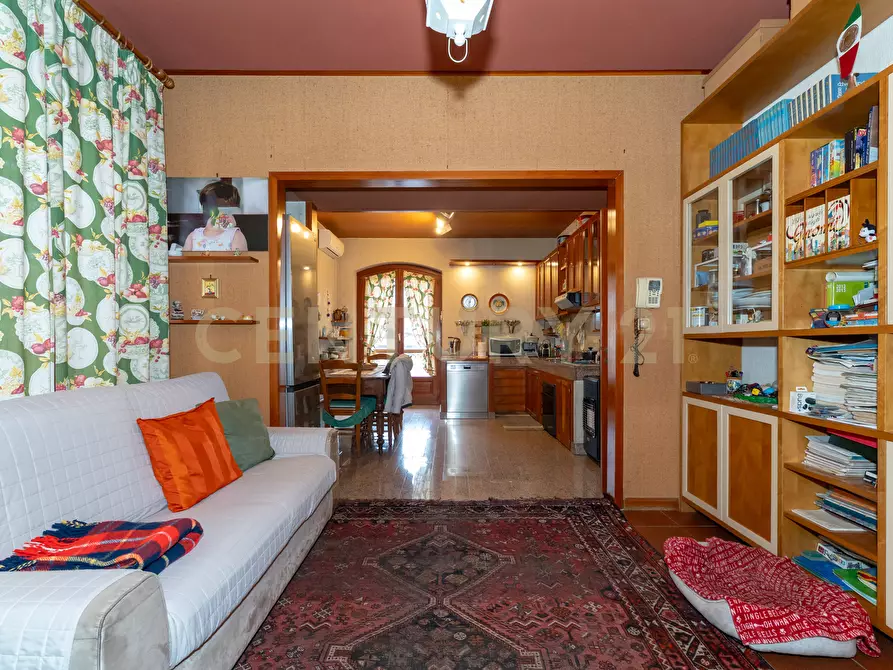 Immagine 24 di Villetta a schiera in vendita  in Via Carrubella 8 a Catania