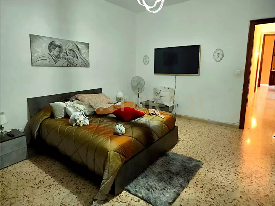 Immagine 8 di Bilocale in vendita  in Via Scillato 34 a Palermo