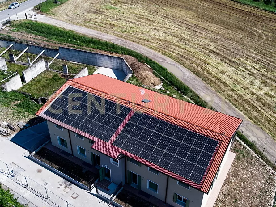 Immagine 61 di Trilocale in vendita  in Via Toffanelle Nuove a Zevio