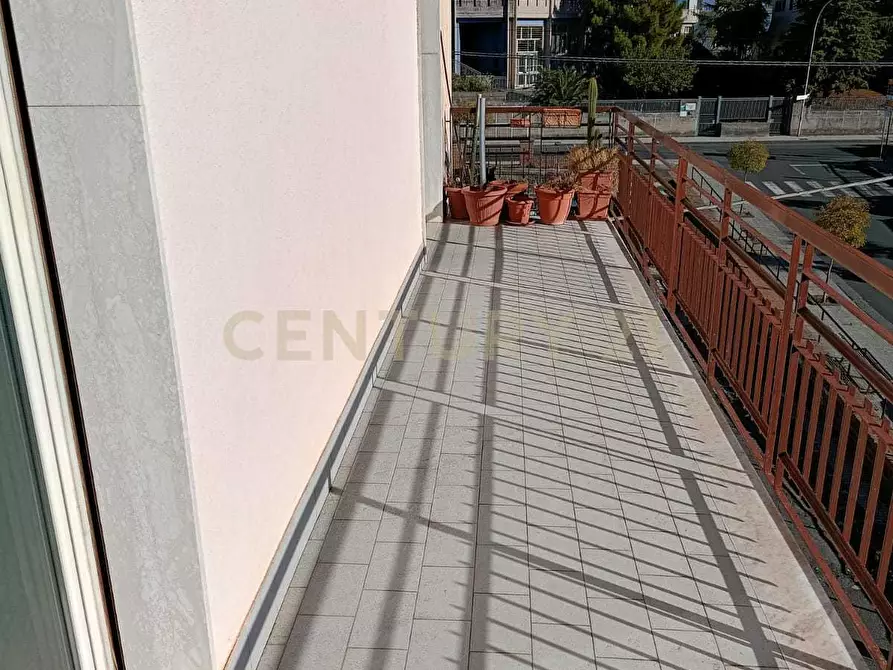 Immagine 12 di Quadrilocale in vendita  in Via Omero 65 a Bronte