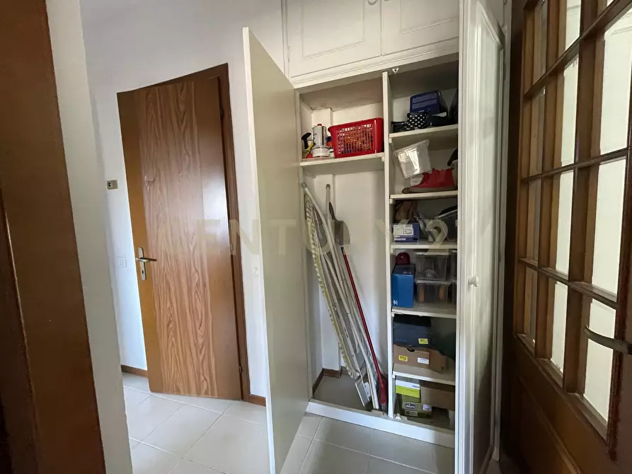 Immagine 31 di Pentalocale in vendita  in Via Pietro Nenni 19 a Orbetello