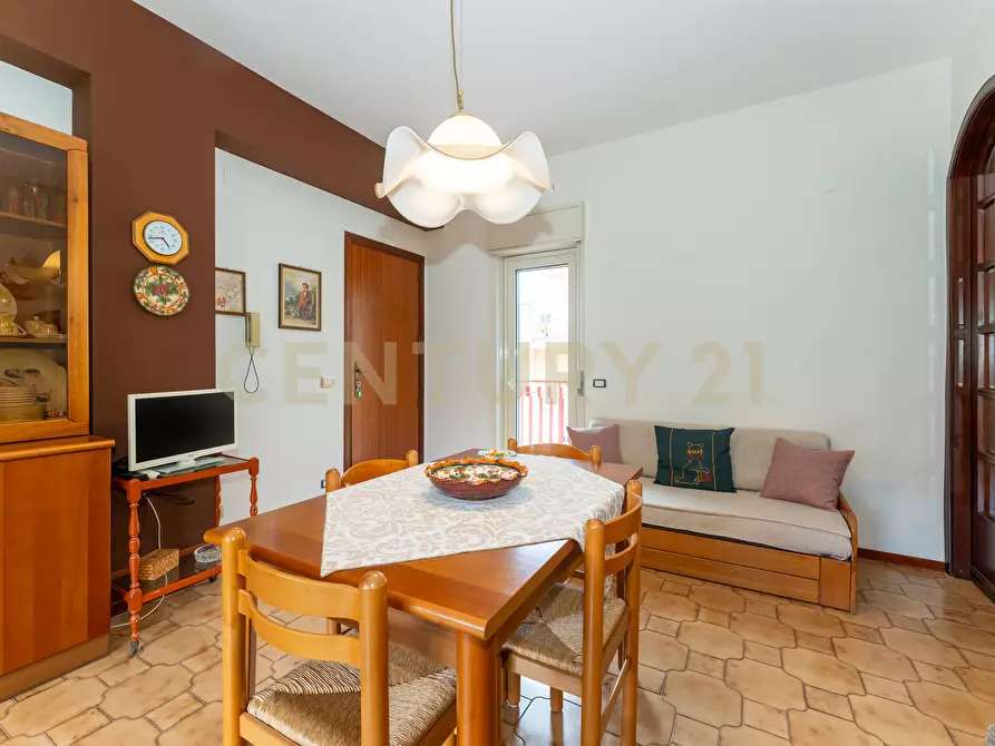 Immagine 4 di Appartamento in vendita  in Via Erice 3 a Giardini-Naxos