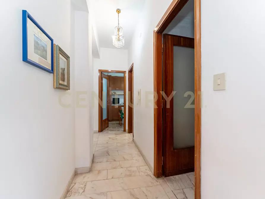 Immagine 37 di Quadrilocale in vendita  in Via Monreale 16 a Catania