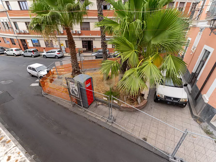 Immagine 41 di Casa indipendente in vendita  in Piazza Guglielmo Marconi 1 a Camporotondo Etneo