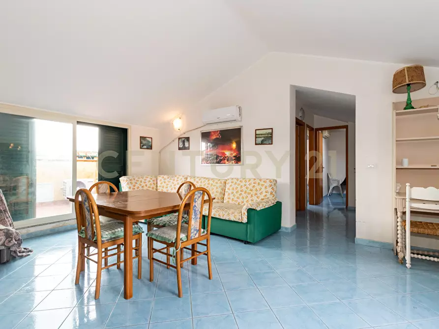 Immagine 15 di Mansarda in vendita  in Via Spiaggia 39 a Mascali