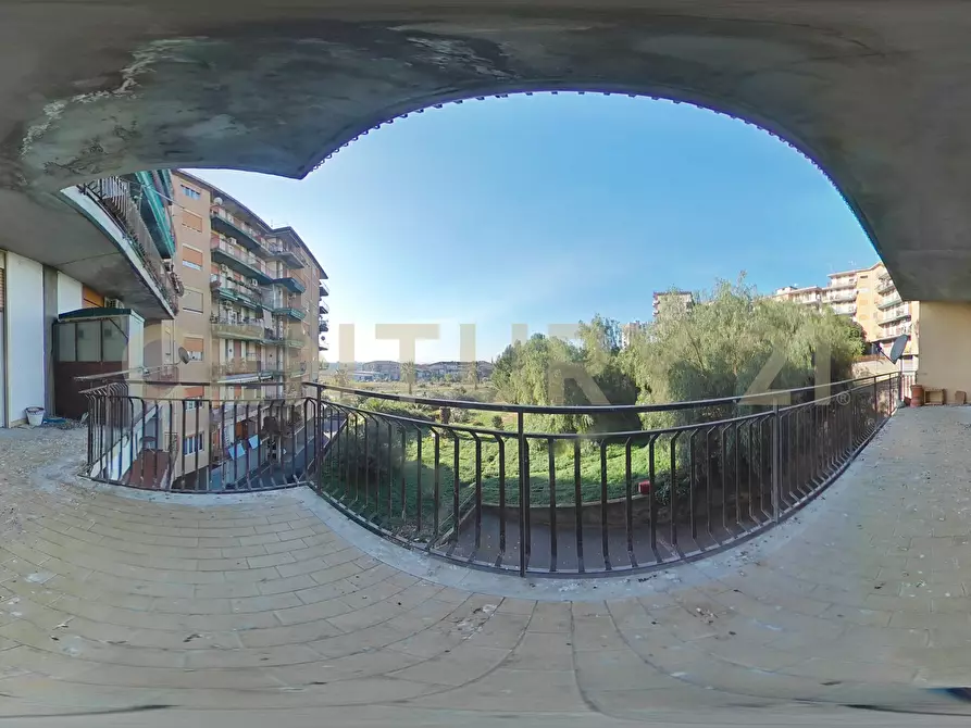 Immagine 60 di Pentalocale in vendita  in Viale Nitta 16b a Catania