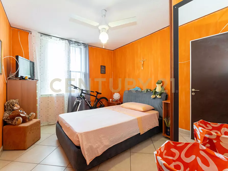 Immagine 28 di Pentalocale in vendita  in Via della Grotta 2 a Augusta