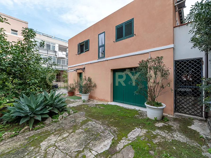 Immagine 5 di Villa in vendita  in Viale Scala Greca a Siracusa