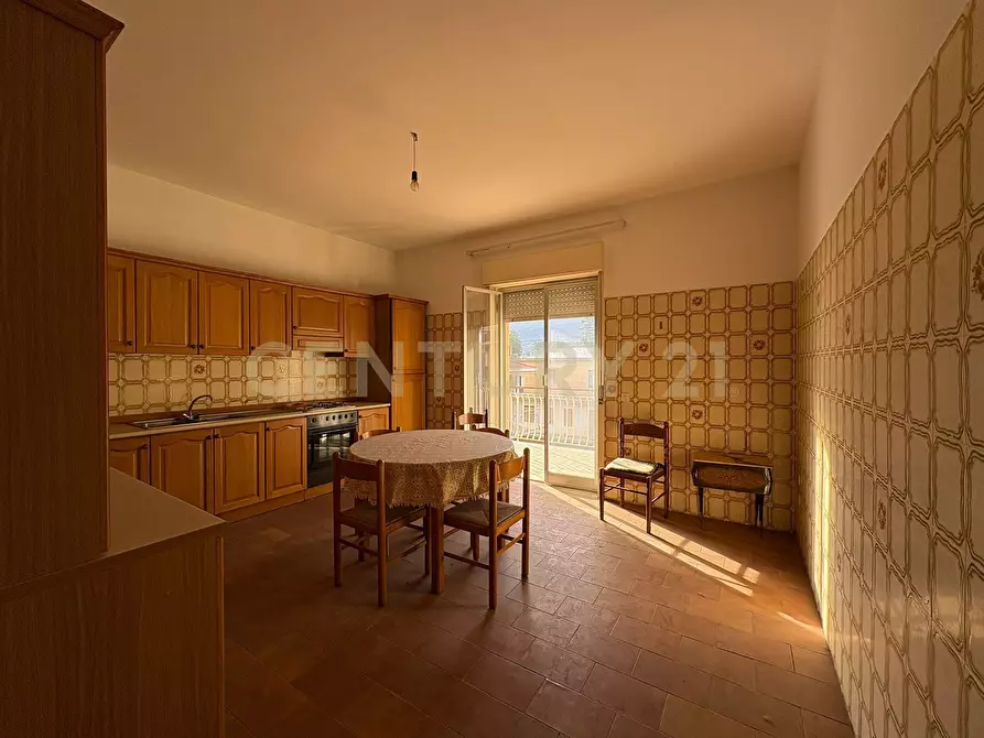 Immagine 12 di Quadrilocale in vendita  in Via Aldo Moro a Fiumefreddo Di Sicilia