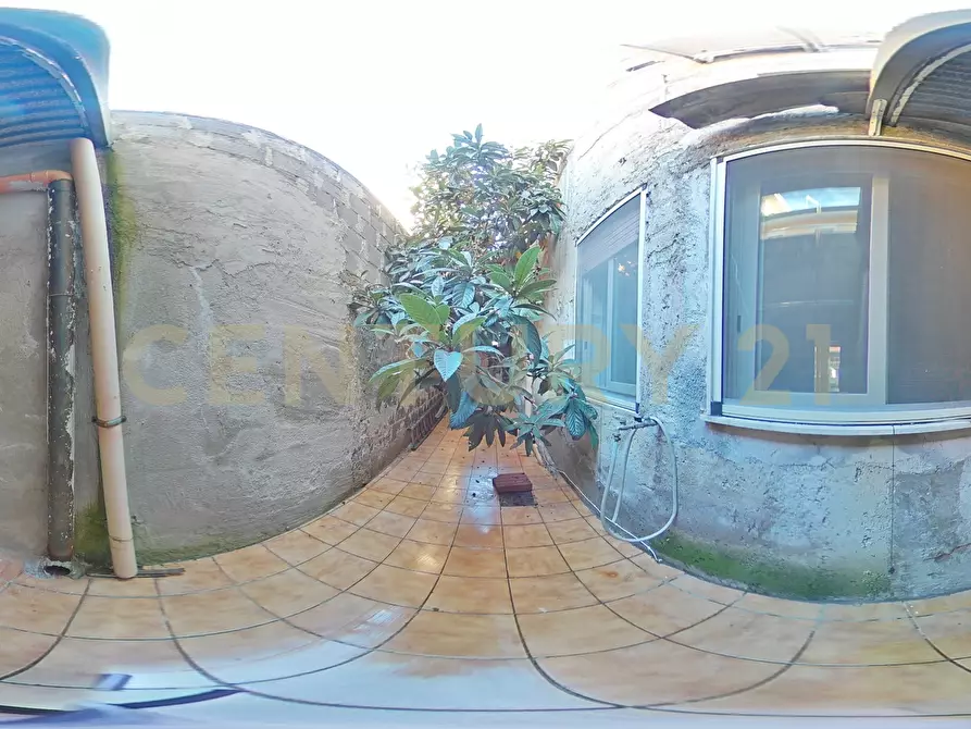 Immagine 39 di Quadrilocale in vendita  in Via P. Gobetti 8 a Adrano