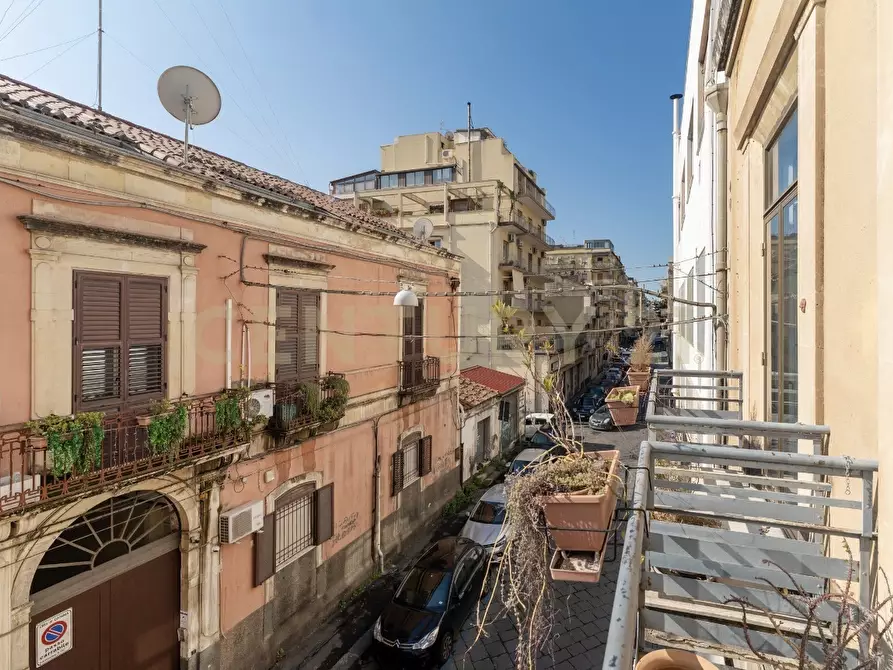 Immagine 13 di Appartamento in vendita  in Via Antonio Santangelo Fulci 83 a Catania