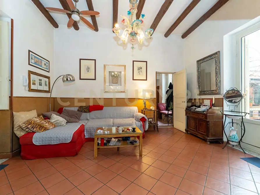 Immagine 30 di Villa in vendita  in Via Pulei 25 a Mascalucia