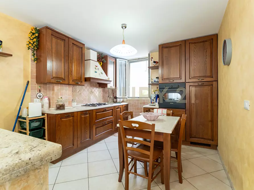 Immagine 1 di Pentalocale in vendita  in Via della Grotta 2 a Augusta