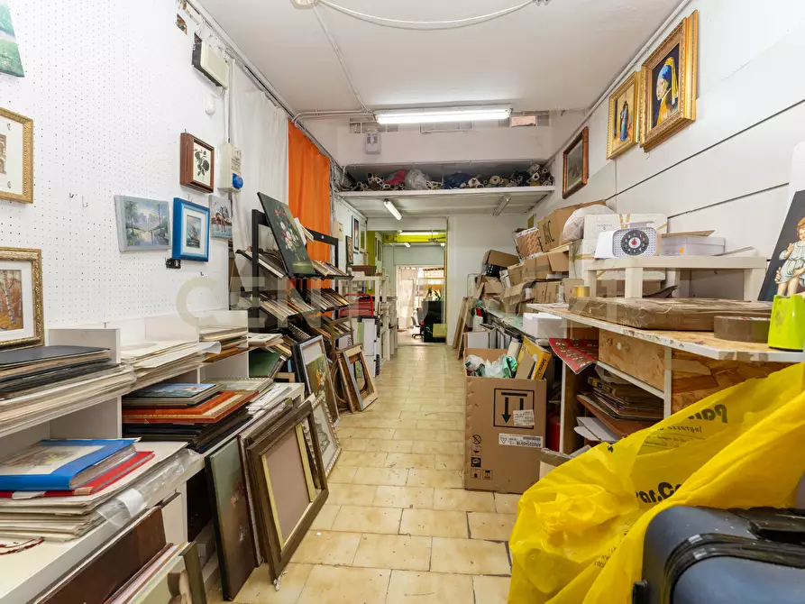 Immagine 10 di Attività artigianale in vendita  in Via Pasubio 44 a Catania