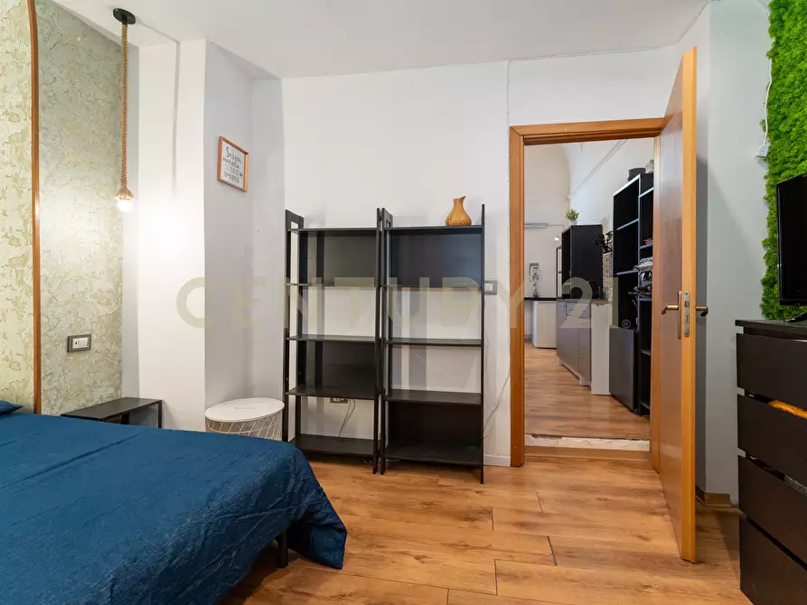 Immagine 16 di Bilocale in vendita  in Via Fornaciai 19 a Catania