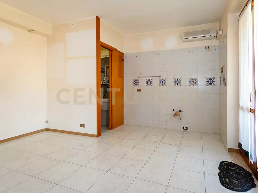 Immagine 21 di Appartamento in vendita  in Via Giovanni Guglielmino 74 a Tremestieri Etneo