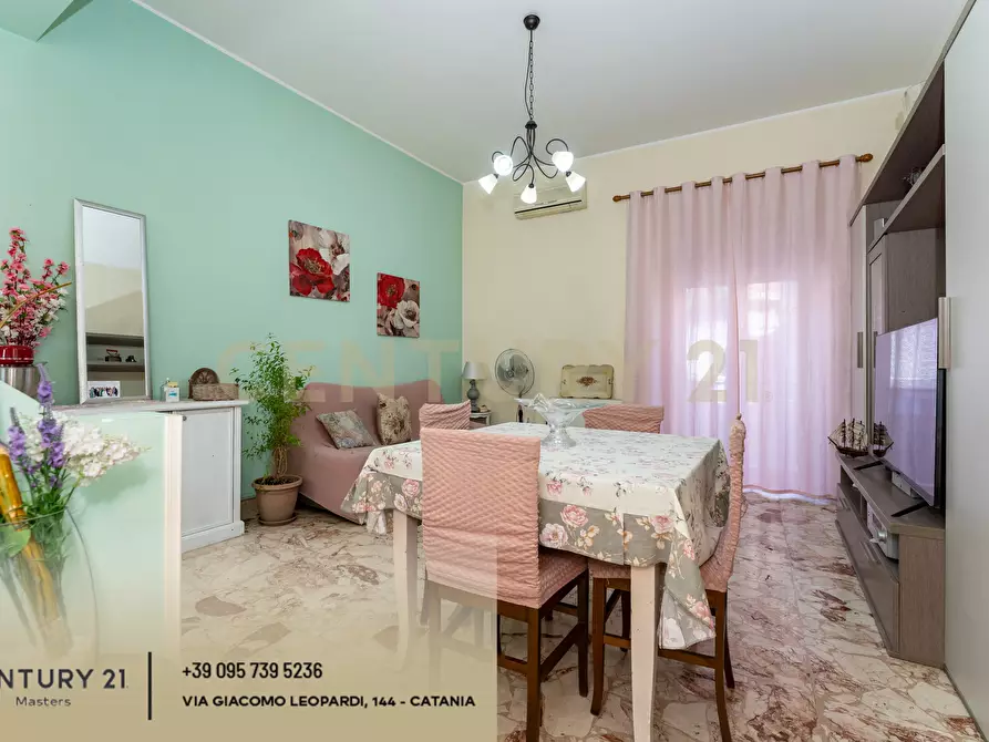 Immagine 24 di Pentalocale in vendita  in Via Isole Eolie 126 a Paterno'