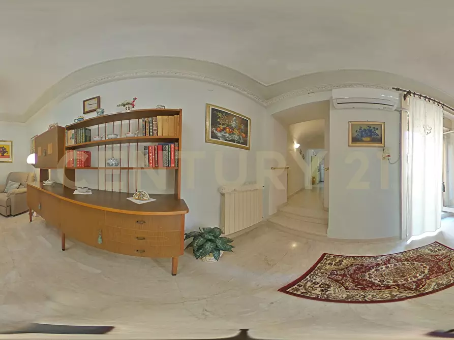 Immagine 62 di Pentalocale in vendita  in Via Antonino di Sangiuliano 185 a Catania