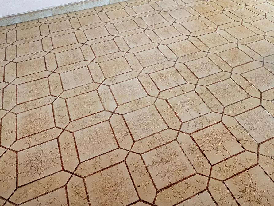 Immagine 42 di Pentalocale in vendita  in Via Giuseppe Garibaldi 179 a Catania