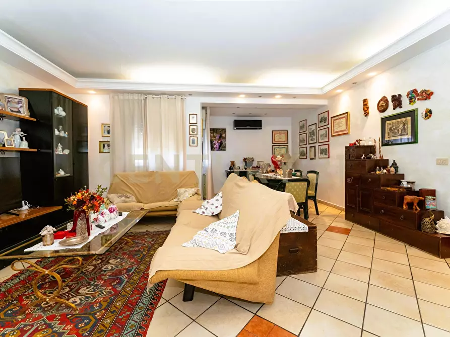 Immagine 2 di Appartamento in vendita  in Via Carmelo Salanitro 1 a Catania