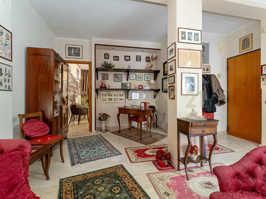 Immagine 13 di Attico in vendita  in Via Gargano 31 a Catania