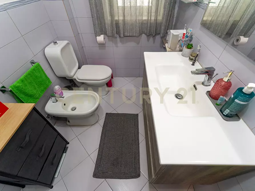 Immagine 28 di Trilocale in vendita  in Via Riccardo Zandonai 6 a Catania