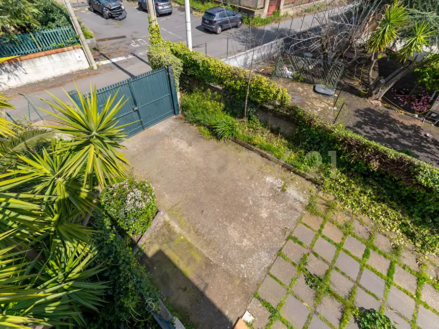 Immagine 65 di Casa bifamiliare in vendita  in Via Benedetto Croce 6 a Pedara