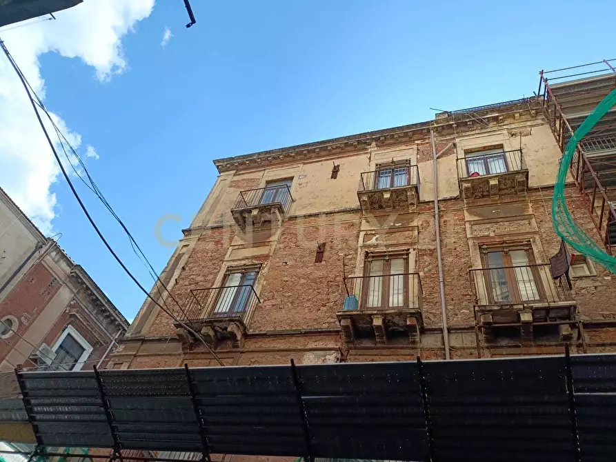 Immagine 9 di Bilocale in vendita  in Via Pistone 55 a Catania