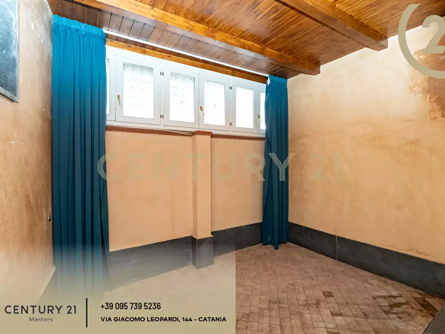 Immagine 40 di Casa indipendente in vendita  in Via Zaccà Rosolia 11 a Catania