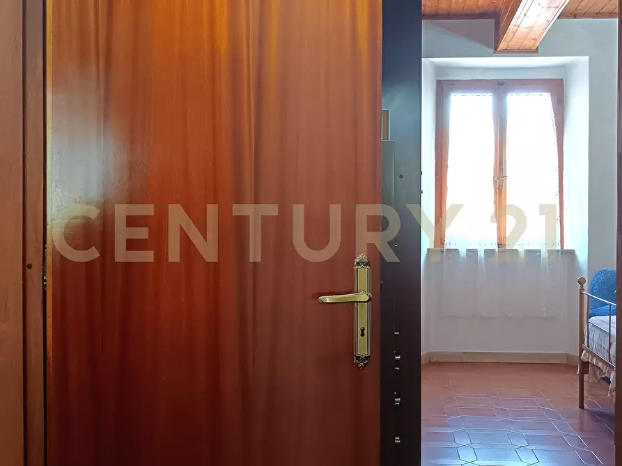 Immagine 41 di Pentalocale in vendita  in Via Mentana 15 a Abbadia San Salvatore