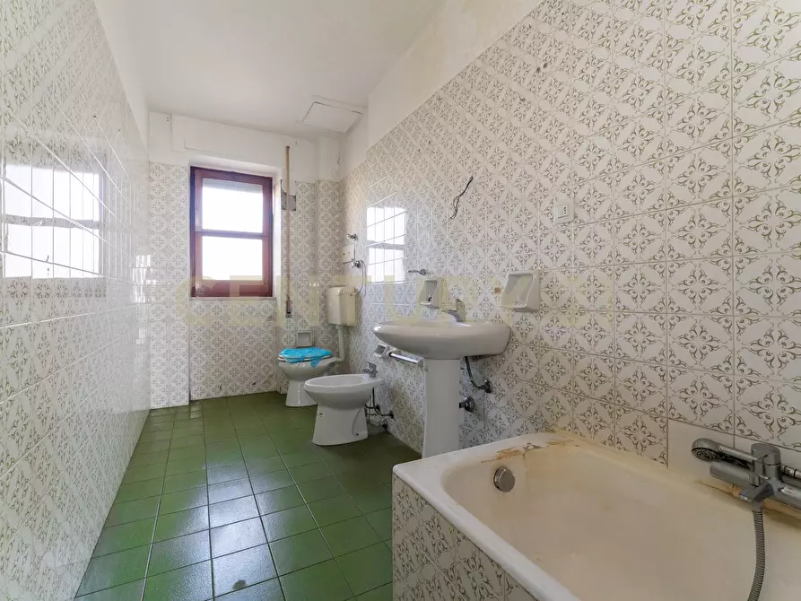 Immagine 24 di Trilocale in vendita  in Via Novaluce 48 a Tremestieri Etneo