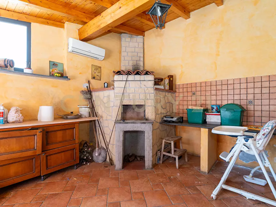Immagine 53 di Villa in vendita  in Via Salemi 18 a Mascalucia