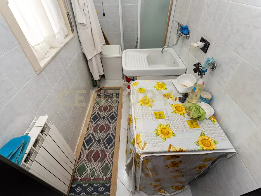 Immagine 27 di Trilocale in vendita  in Via Zuccarelli 70 a Catania