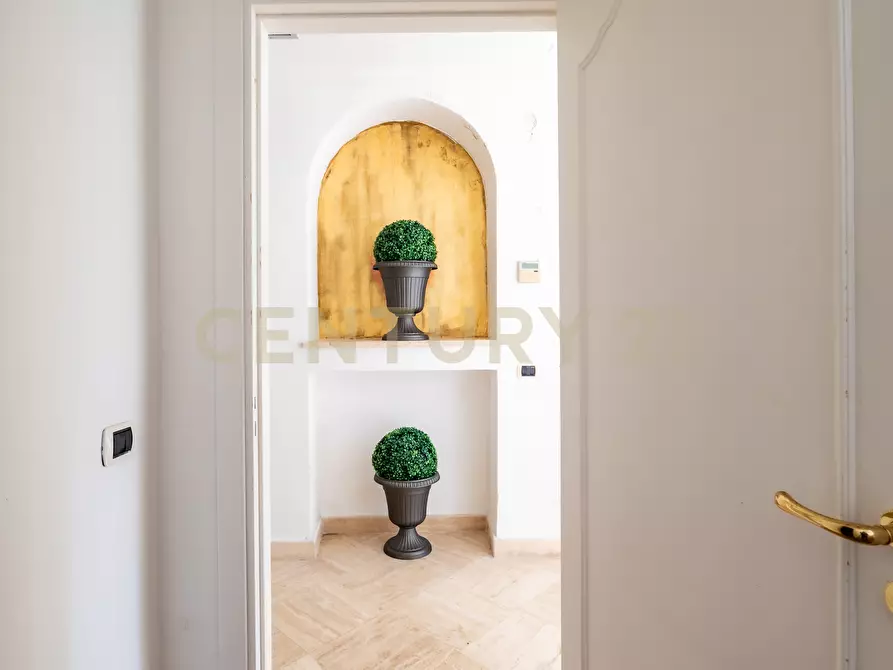 Immagine 41 di Villa in vendita  in Via Tuoro 11 a Capri