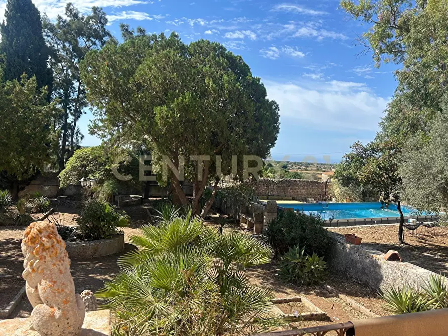 Immagine 15 di Villa in vendita  in Contrada Pirato Cava Maria 47 a Modica