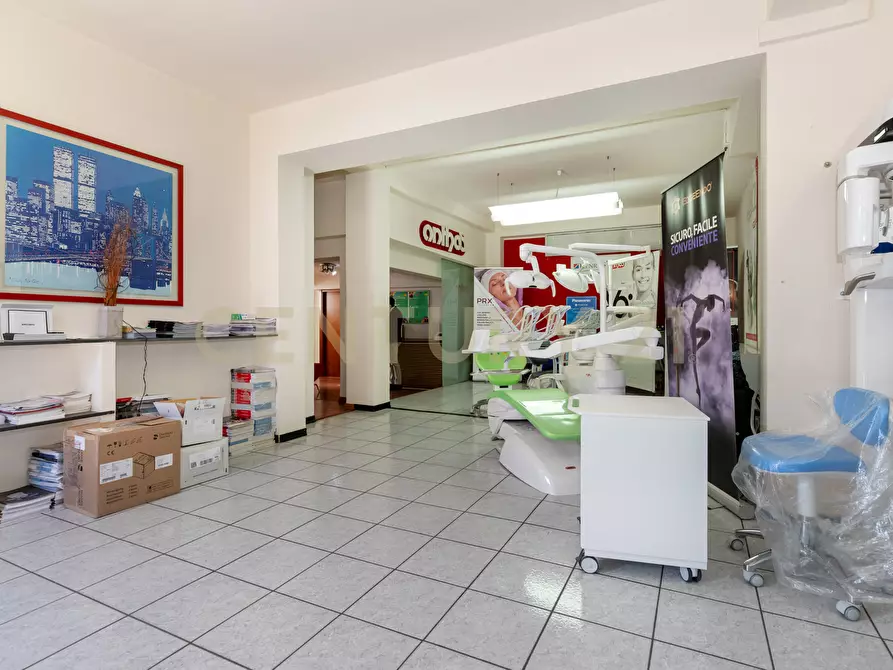 Immagine 9 di Quadrilocale in vendita  in Via Pietra dell'Ova 396 a Tremestieri Etneo