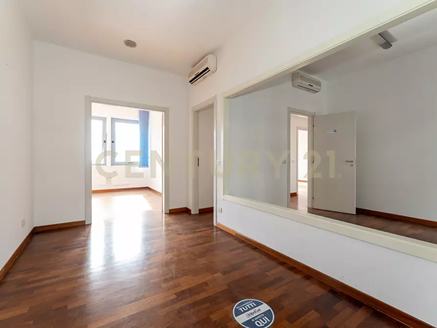 Immagine 1 di Pentalocale in vendita  in Corso Sicilia 64 a Catania