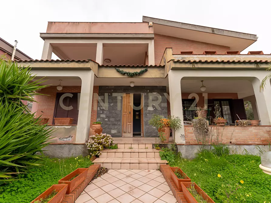 Immagine 5 di Villa in vendita  in Via Carmelina Naselli 51 a Catania