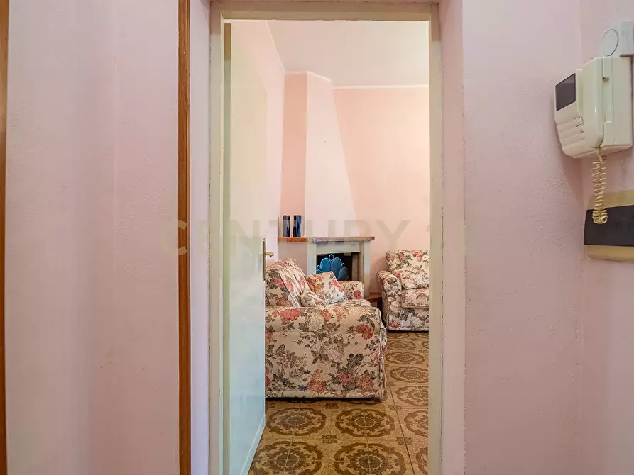 Immagine 38 di Pentalocale in vendita  in Via Due Giugno 66 a Fonte Nuova