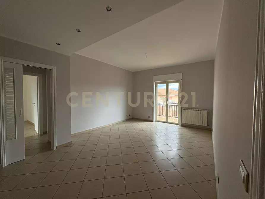 Immagine 1 di Trilocale in vendita  in Via dei Giacinti a Misterbianco