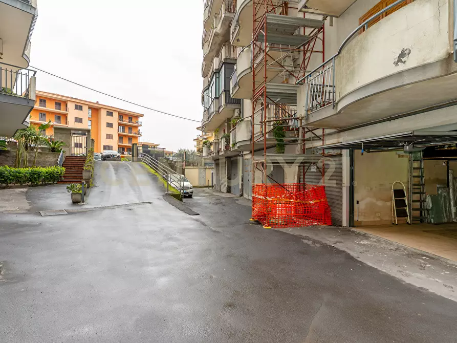Immagine 42 di Quadrilocale in vendita  in Via Ludovico Ariosto 27 a Acireale