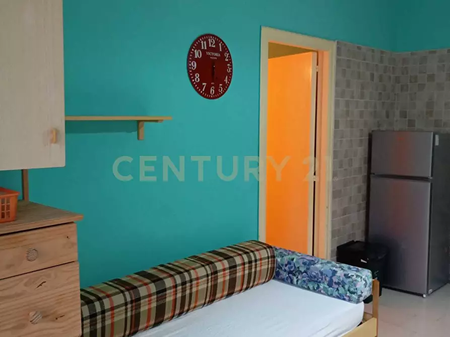 Immagine 6 di Bilocale in vendita  in Via Porticato a Giardini-Naxos