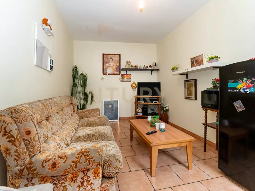 Immagine 30 di Porzione di casa in vendita  in Via Giudice 10 a Catania