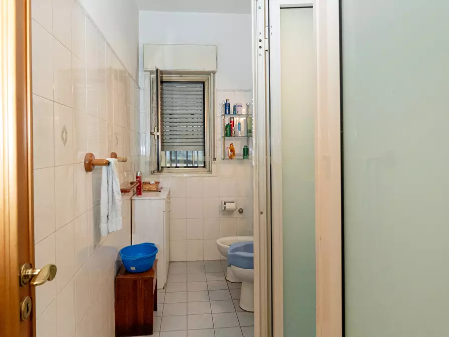 Immagine 39 di Trilocale in vendita  in Via Torino 86 a Catania