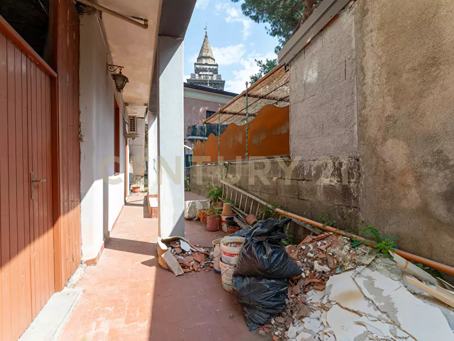 Immagine 12 di Rustico / casale in vendita  in Via Chiesa Madre 3 a Catania