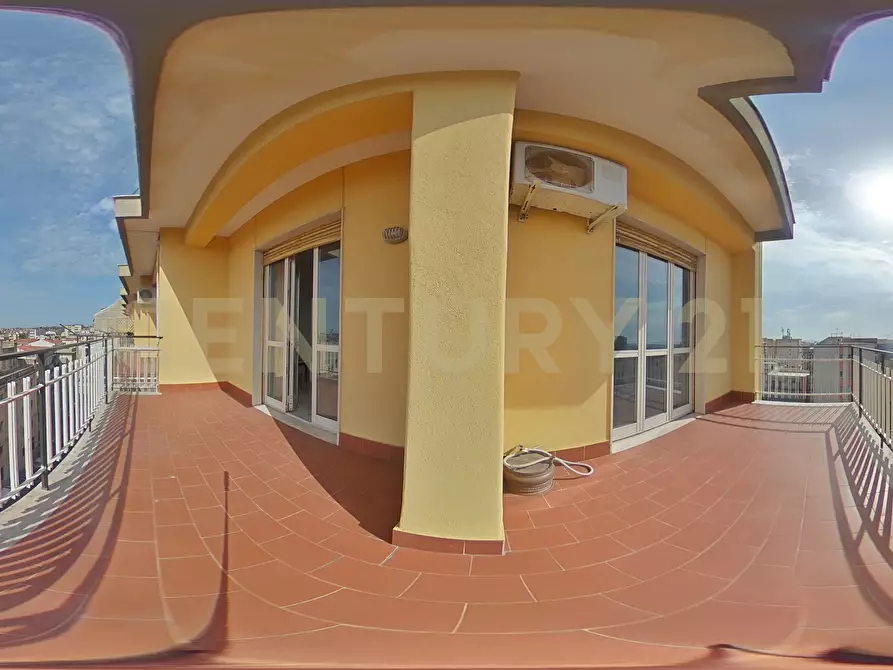 Immagine 85 di Attico in vendita  in Viale Mario Rapisardi 353 a Catania